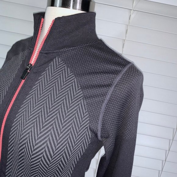 🚫SOLD! NWOT |•FABLETICS•| Athletic/Active Jacket - Picture 6 of 8